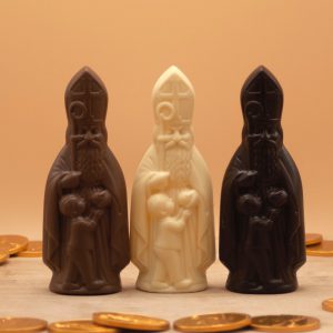 Sint 18cm wit